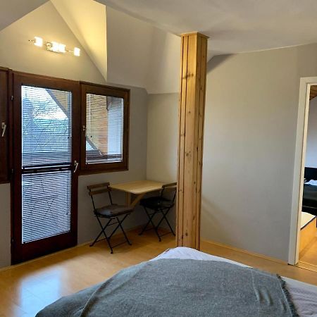 Vár-Lak Apartman Eger Esterno foto
